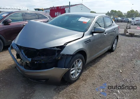 2013 Kia Optima Lx z USA, uszkodzony, nr VIN 5XXGM4A77DG104849